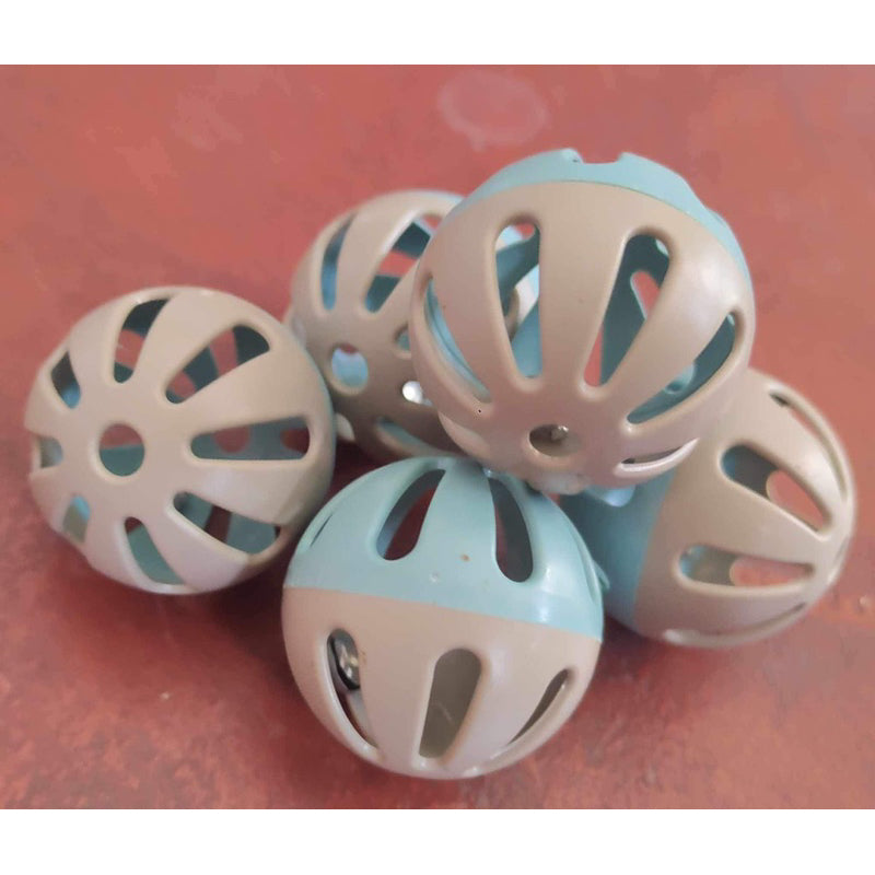 Plastic Cat Round Play Ball with Bell Pet Chew Toy